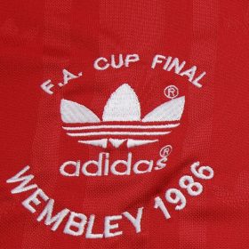 Retro Liverpool 1985/86 Home FA Cup Jersey - Image 2