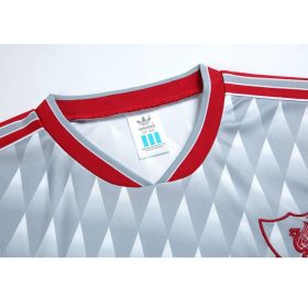 Retro Liverpool 1989/91 Away Jersey - Image 5