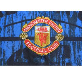 Retro Manchester United 1992/93 Away Long Sleeve Jersey - Image 5