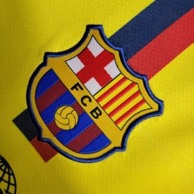 Retro Barcelona 2008/2009 Away Long Sleeve Jersey - Image 4