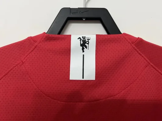 Retro Manchester United 2007/08 Home UCL Long Sleeve Jersey - Image 9