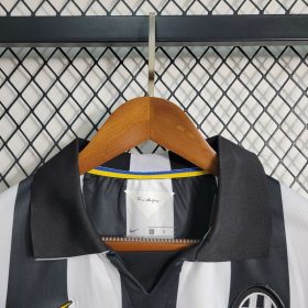 Retro Juventus 2014/15 Home Jersey - Image 9
