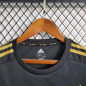 Retro Real Madrid 2011/12 Away Jersey - Image 10