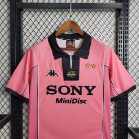 Juventus 1997/98 Away Retro Jersey - Image 6