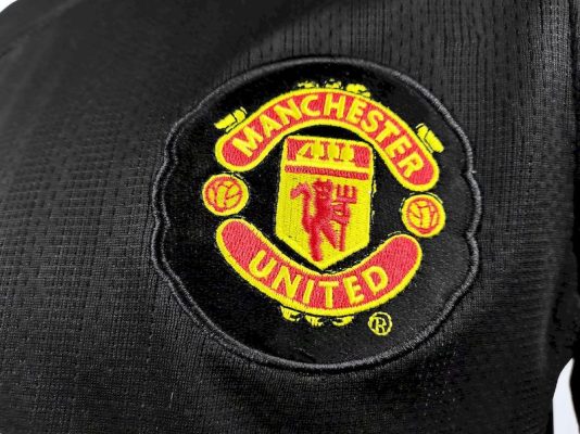 Manchester United 2007/08 Away Retro Jersey - Image 6
