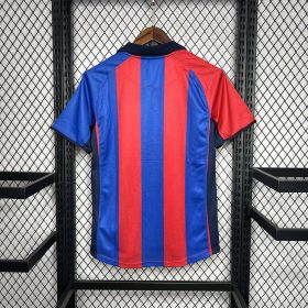 Retro Barcelona 2001/02 Home Jersey - Image 2