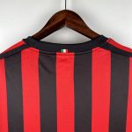 Retro AC Milan 2017/18 Home Jersey - Image 6