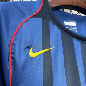 Retro Barcelona 2004/05 Away Jersey - Image 4