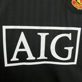 Retro Manchester United 2007/08 Third Jersey - Image 6