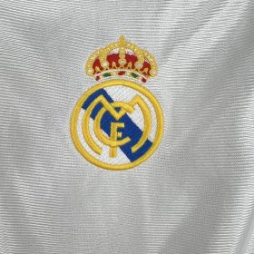 Retro Real Madrid 1998/00 Home Jersey - Image 6