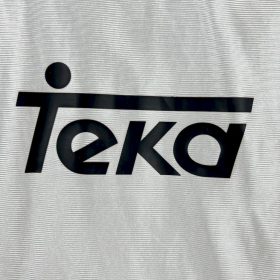 Retro Real Madrid 1998/00 Home Jersey - Image 5