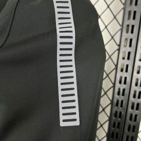 Retro Barcelona 2011/12 Third Jersey - Image 3
