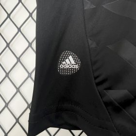 Retro Real Madrid 2011/12 Away Kids Kit - Image 5