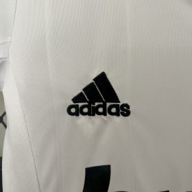 Retro Real Madrid 2012/13 Home Kids Kit - Image 5