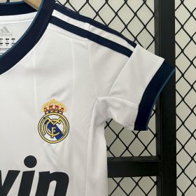 Retro Real Madrid 2012/13 Home Kids Kit - Image 4