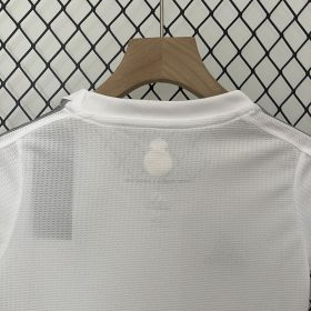 Retro Real Madrid 2015/16 Home Kids Kit - Image 4