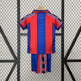 Retro Barcelona 1995/97 Home Kids Kit - Image 2