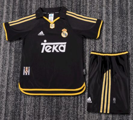 Retro Real Madrid 1998/00 Away Kids Kit