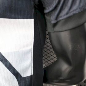 Mens Pumas UNAM 2025/26 Goalkeeper Jersey Player Version - Image 6