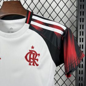 Kids Flamengo 2025/26 Away Kit - Image 5