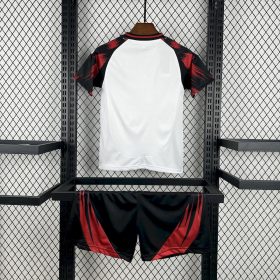 Kids Flamengo 2025/26 Away Kit - Image 2