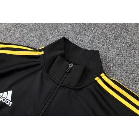 Kids Real Madrid 2025/26 Tracksuit - Image 6
