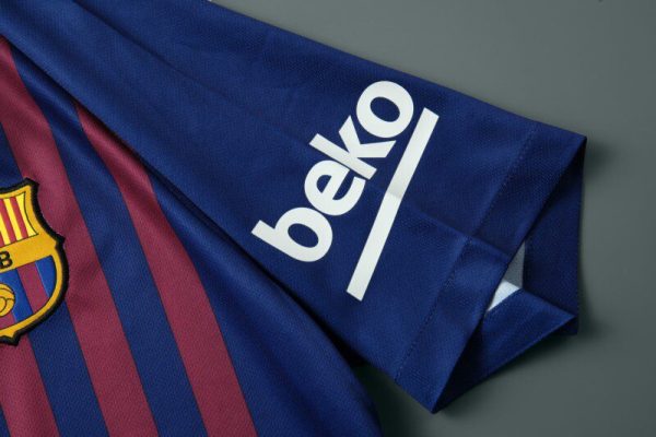Retro Barcelona 2018/19 Home Jersey - Image 10
