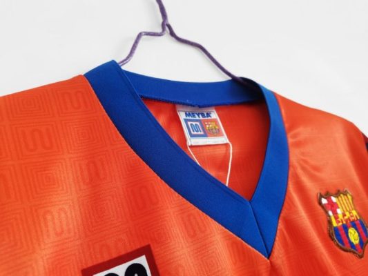 Retro Barcelona 1989/92 Away Jersey - Image 6
