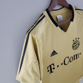Retro Bayern Munich 2004/05 Away Jersey - Image 3