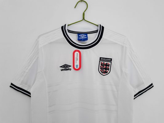 Retro England 1999/01 Home Jersey - Image 10