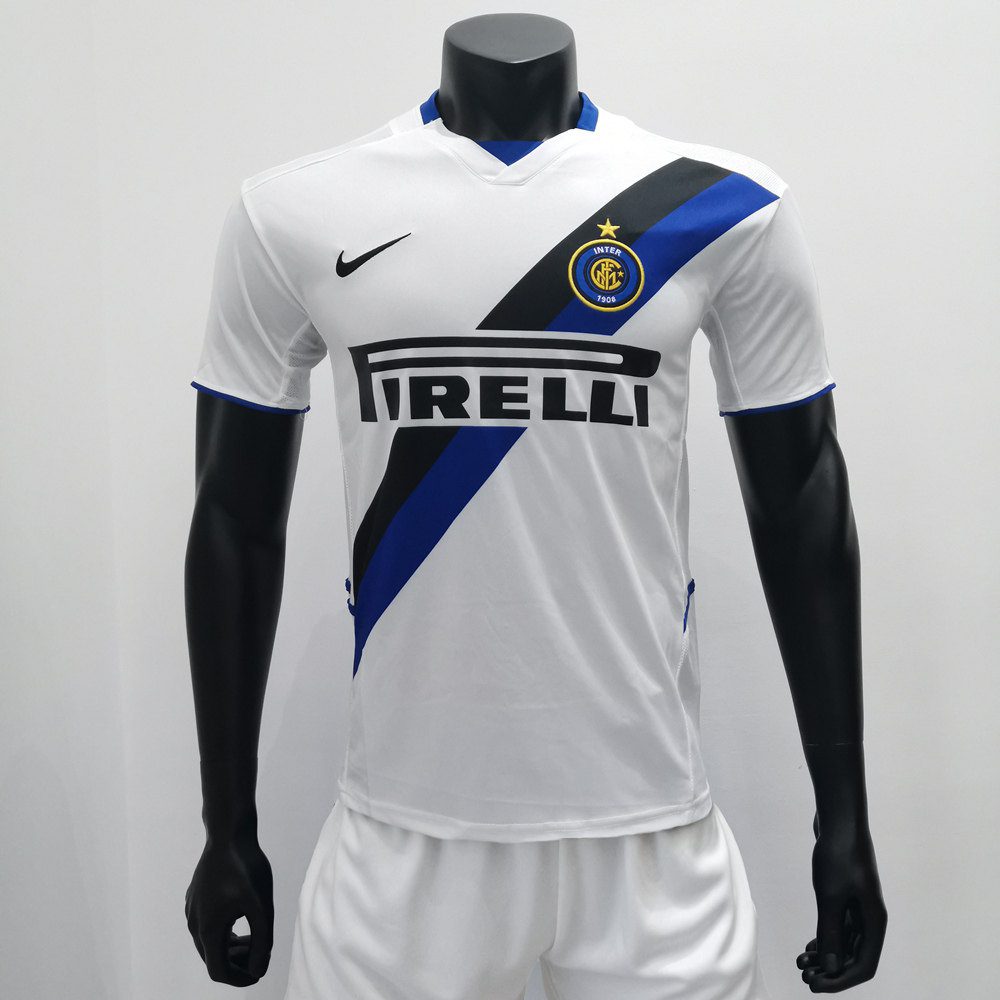 Inter-Milan-200203-Aways-Retro-Jersey-44899.jpg Retro Inter Milan 2002/03 Away Jersey - Image 1