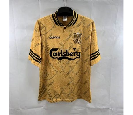 Retro Liverpool 1994/96 Third Jersey - Image 2
