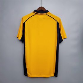 Retro Liverpool 2000/01 Away Jersey - Image 6