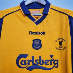 Retro Liverpool 2000/01 Away Jersey - Image 2