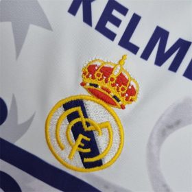 Retro Real Madrid 1997/98 Champions League 7 Champions Commemorative Jersey - Image 5