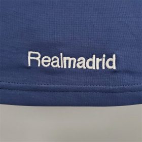 Retro Real Madrid 2005/06 Away Jersey - Image 8