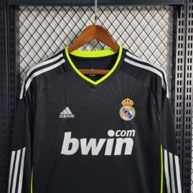 Retro Real Madrid 2010/11 Away Long Sleeve Jersey - Image 3