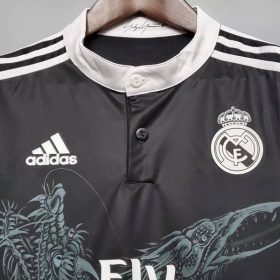 Retro Real Madrid 2014/15 Third Jersey - Image 3