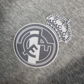 Retro Real Madrid 2015/16 Away Jersey - Image 8