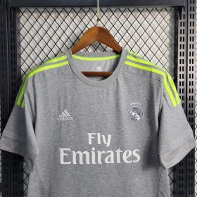 Retro Real Madrid 2015/16 Away Jersey - Image 7