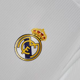 Retro Real Madrid 2015/16 Home Jersey - Image 5