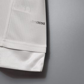 Retro Real Madrid 2015/16 Home Jersey - Image 8