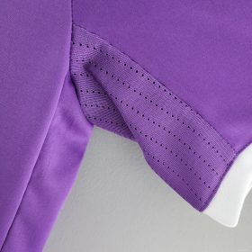 Retro Real Madrid 2016/17 Away Jersey - Image 5