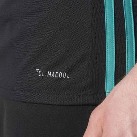 Retro Real Madrid 2017/18 Away Jersey - Image 4