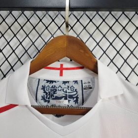 Retro England 2005 Home Jersey - Image 3