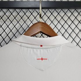 Retro England 2005 Home Jersey - Image 4
