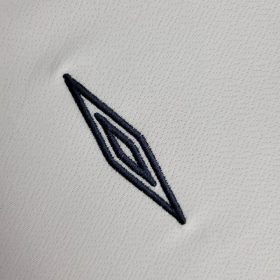 Retro England 2006 Home Long Sleeve Jersey - Image 6
