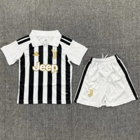 Kids Juventus 2026/27 Home Kit